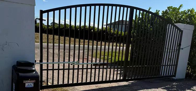 Driveway Fence Repair Westlake